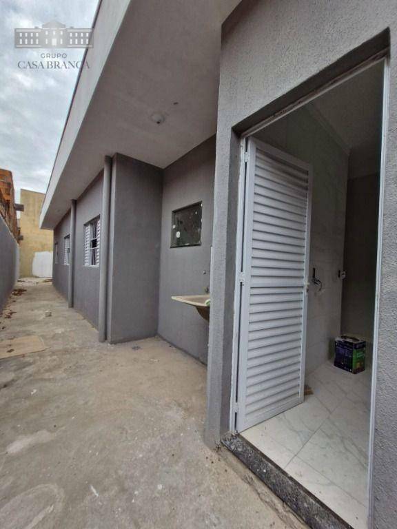 Casa à venda com 3 quartos, 85m² - Foto 6