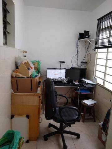 Sobrado à venda com 4 quartos, 180m² - Foto 7