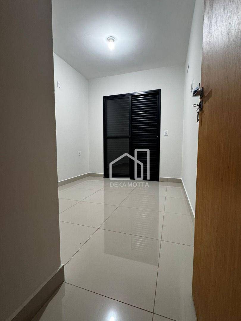 Apartamento à venda com 2 quartos, 60m² - Foto 5