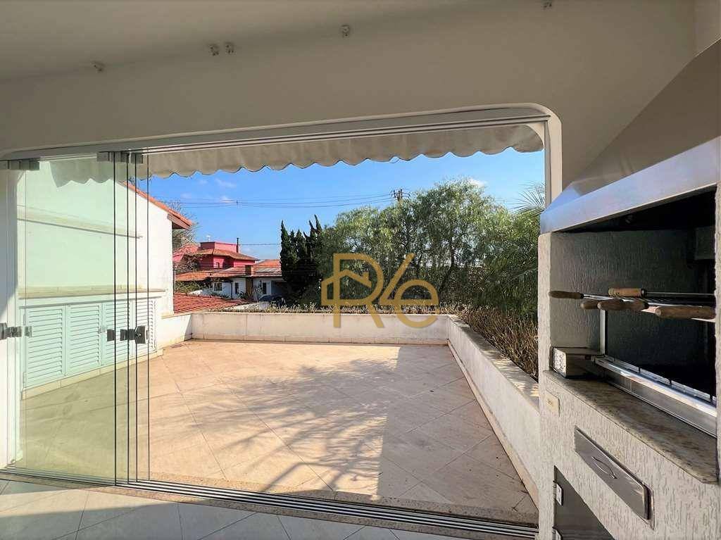 Casa de Condomínio à venda com 4 quartos, 250m² - Foto 18