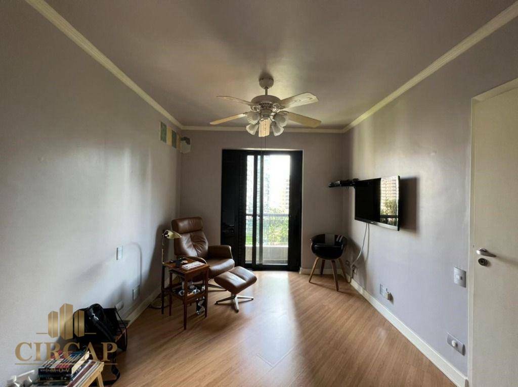 Apartamento à venda e aluguel com 4 quartos, 220m² - Foto 6