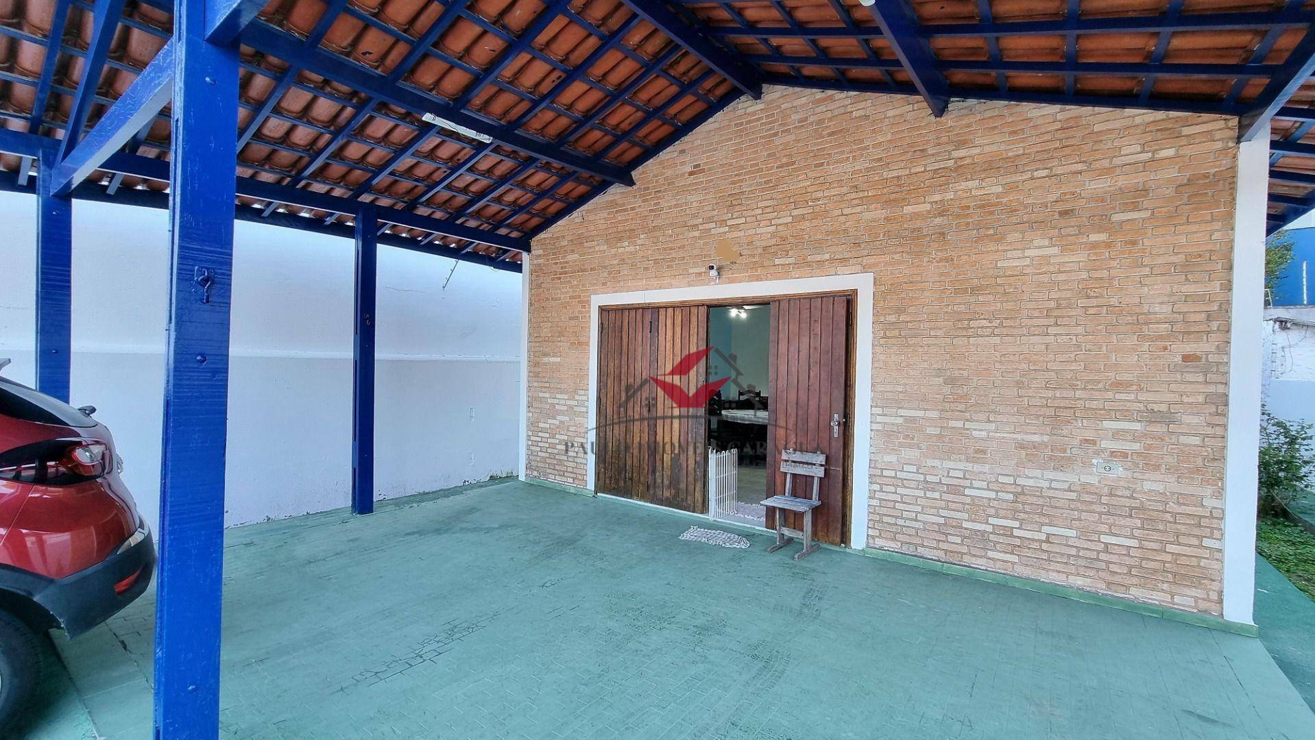 Casa à venda com 3 quartos, 166m² - Foto 9