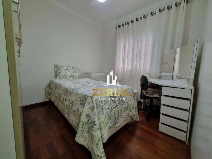 Apartamento para alugar com 3 quartos, 130m² - Foto 12