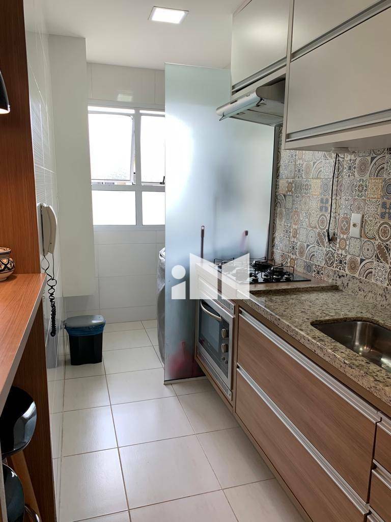 Apartamento à venda com 2 quartos, 56m² - Foto 17