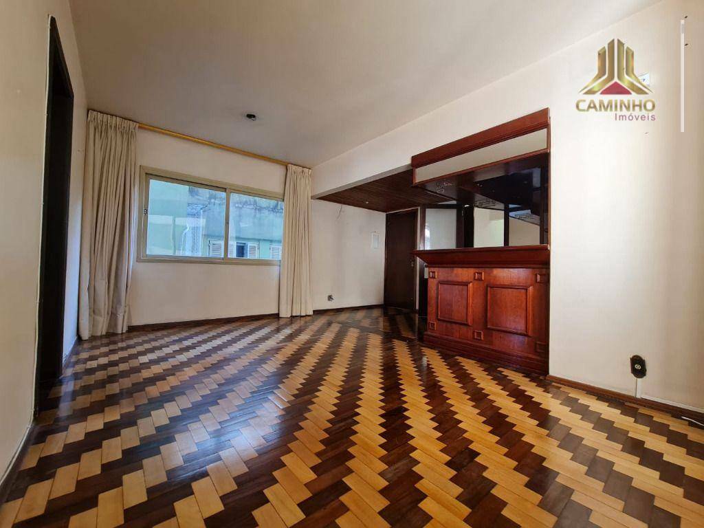 Apartamento à venda com 3 quartos, 121m² - Foto 4