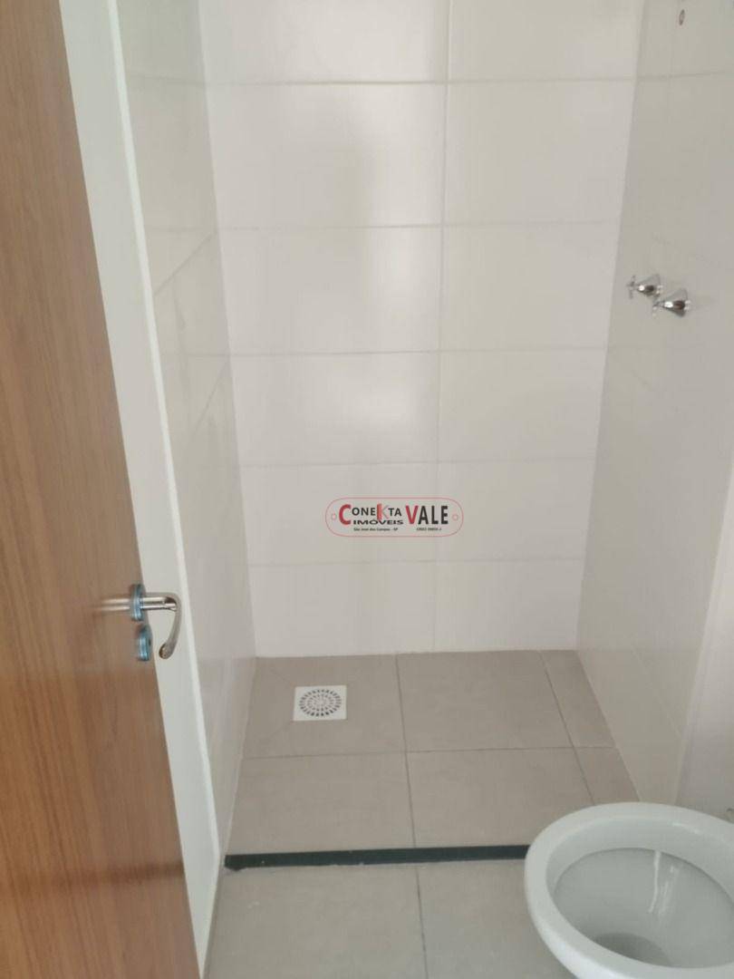 Apartamento para alugar com 2 quartos, 42m² - Foto 13
