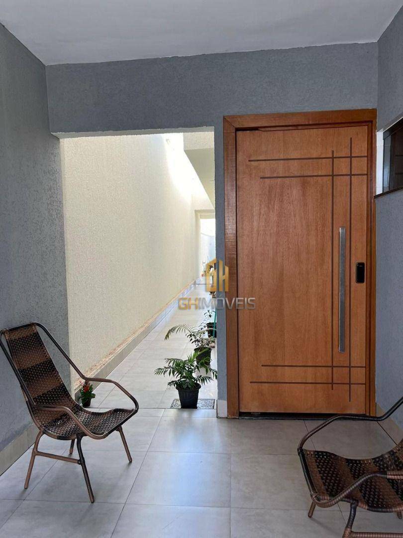 Casa à venda com 3 quartos, 110m² - Foto 3