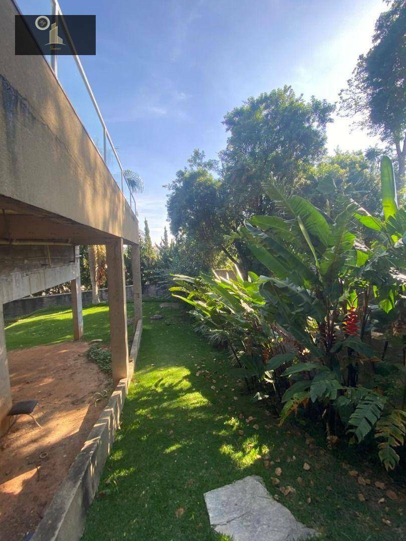 Casa de Condomínio à venda e aluguel com 4 quartos, 690m² - Foto 54