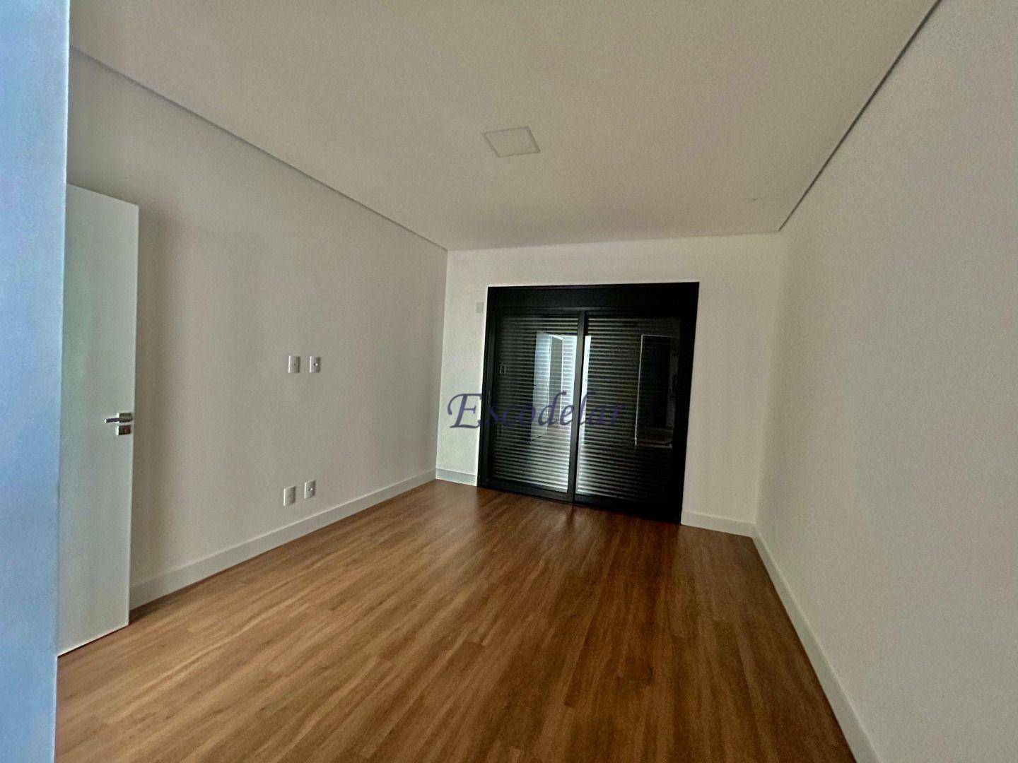 Casa de Condomínio à venda com 3 quartos, 501m² - Foto 30