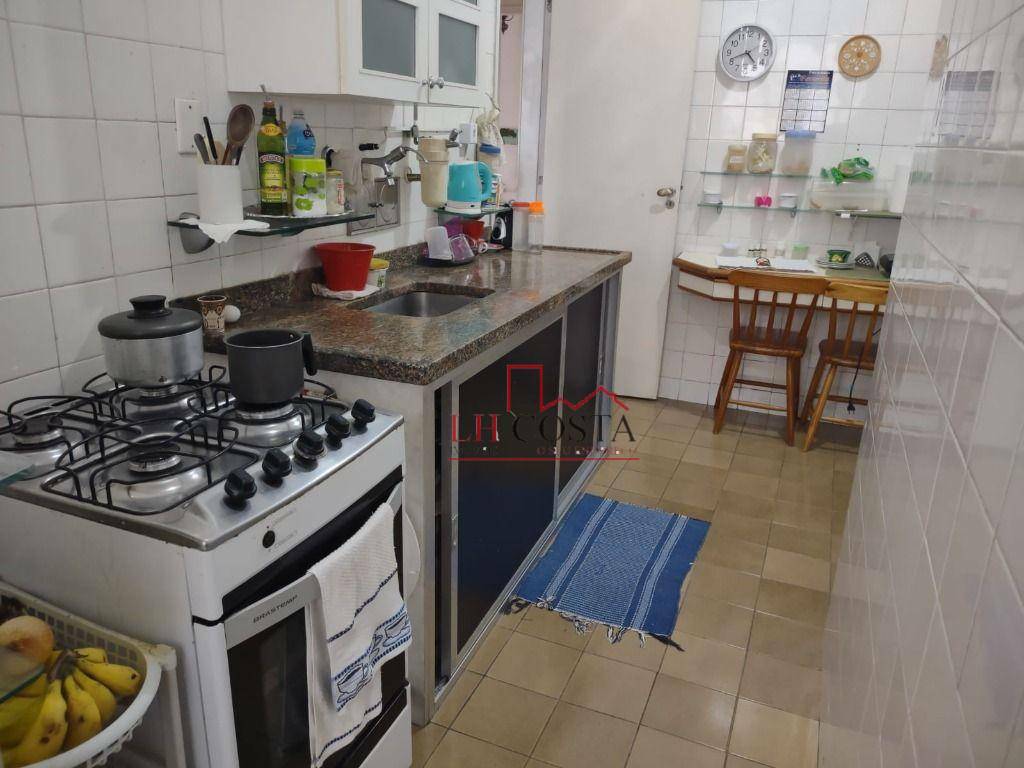 Apartamento à venda com 2 quartos, 75m² - Foto 25