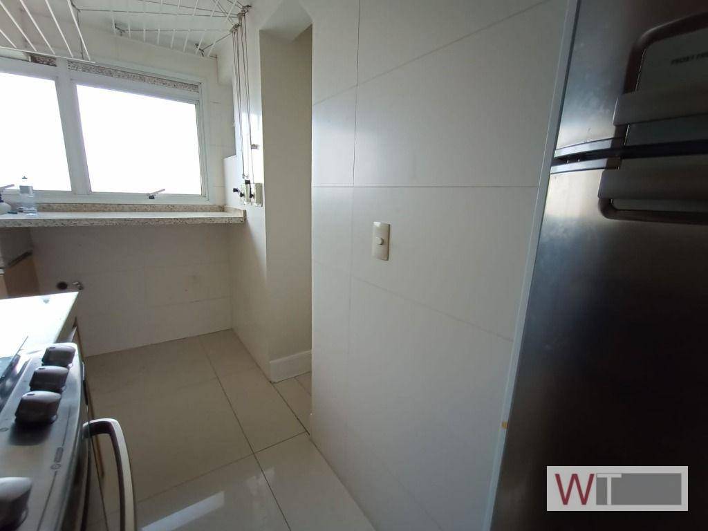 Cobertura à venda com 4 quartos, 230m² - Foto 25