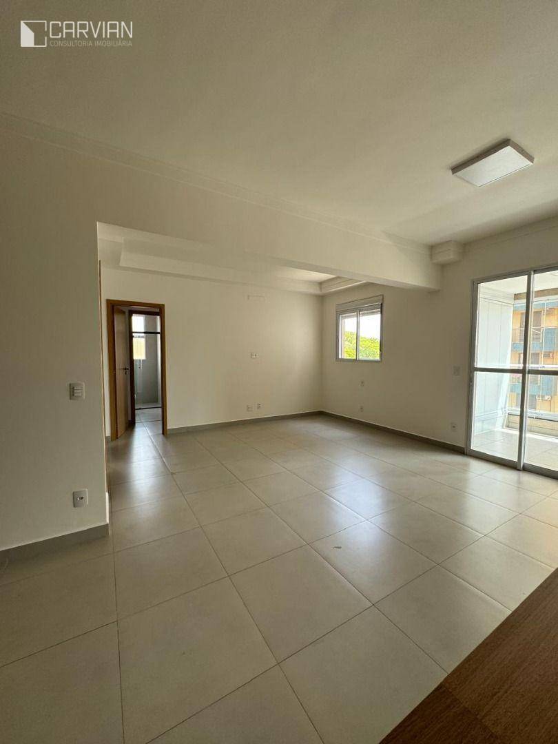 Apartamento para alugar com 3 quartos, 90m² - Foto 17