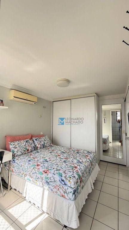 Apartamento à venda com 3 quartos, 106m² - Foto 12