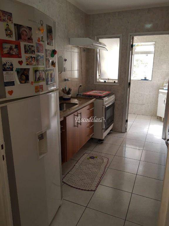 Apartamento à venda com 2 quartos, 72m² - Foto 13