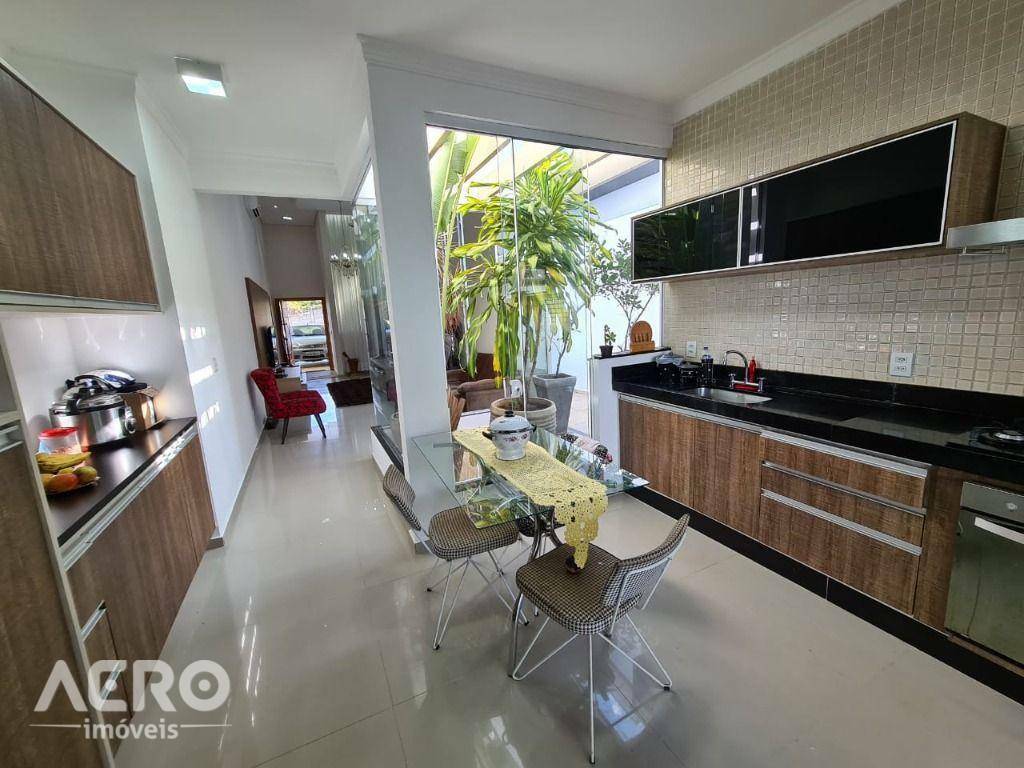 Casa de Condomínio à venda com 3 quartos, 200m² - Foto 20