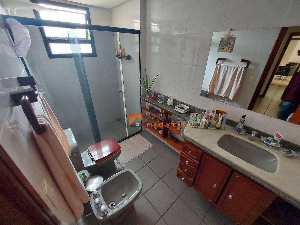 Apartamento à venda com 3 quartos, 151m² - Foto 20