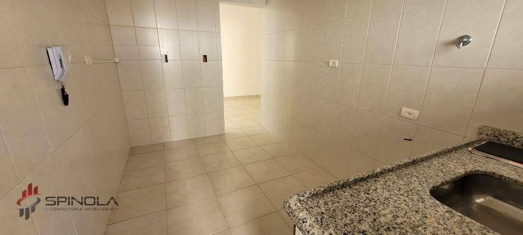 Apartamento à venda com 2 quartos, 67m² - Foto 11