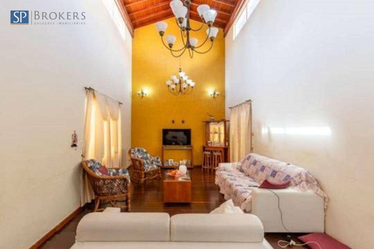 Casa à venda com 4 quartos, 180m² - Foto 3