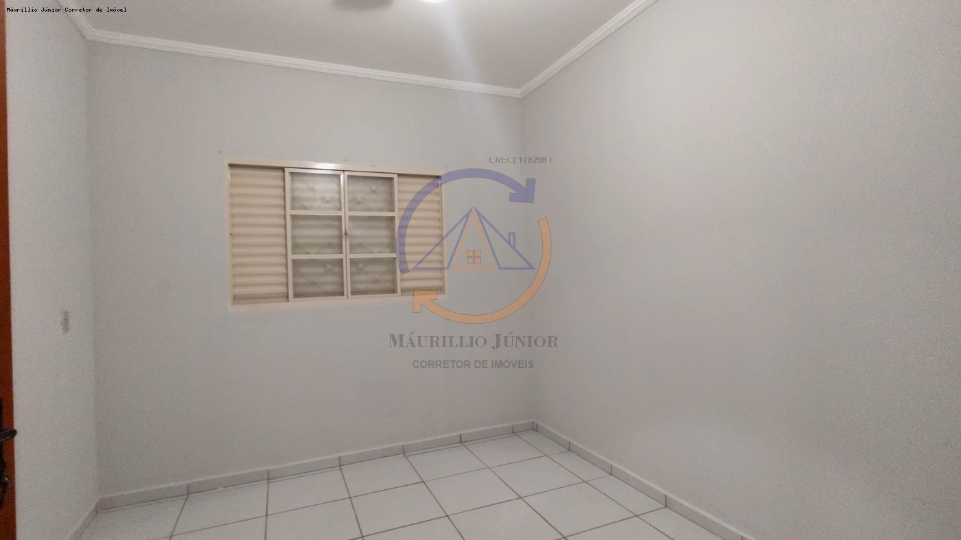 Casa à venda com 2 quartos, 225m² - Foto 10