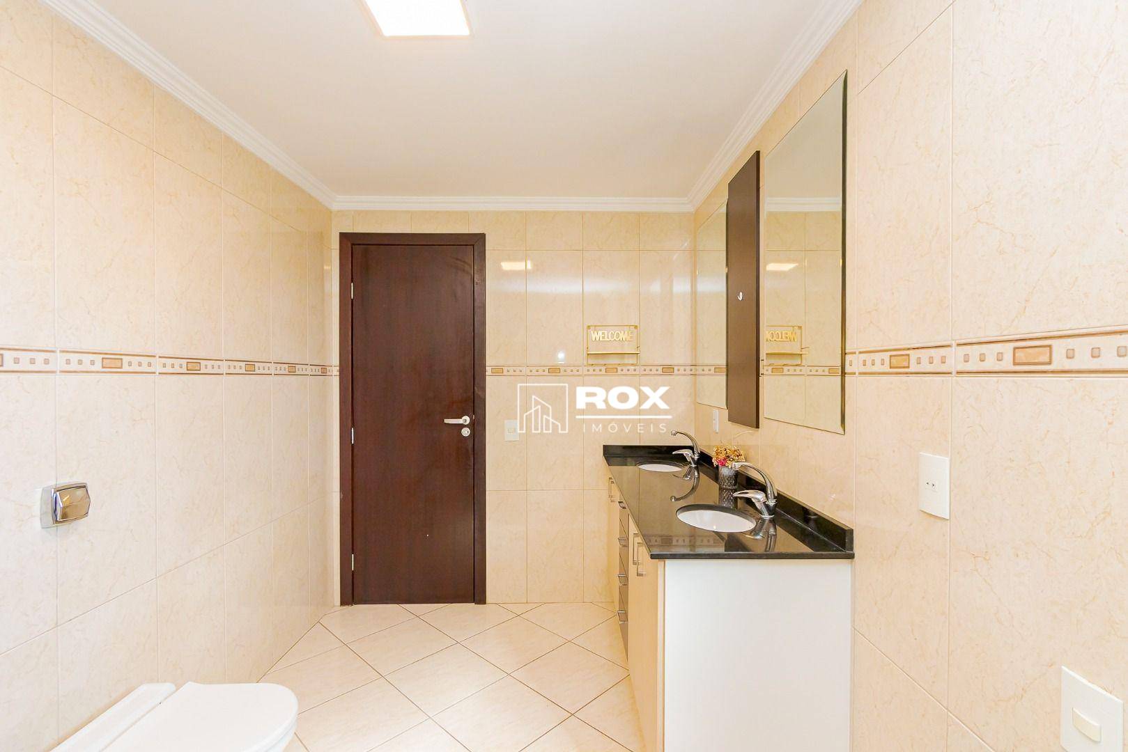 Casa para alugar com 4 quartos, 362m² - Foto 56