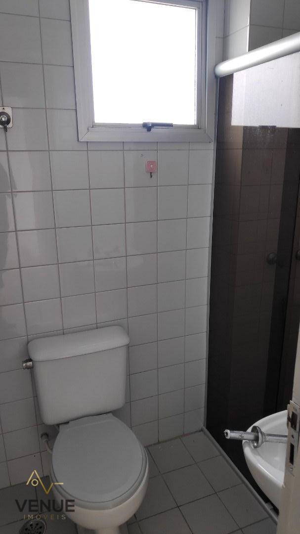 Apartamento à venda com 2 quartos, 45m² - Foto 6