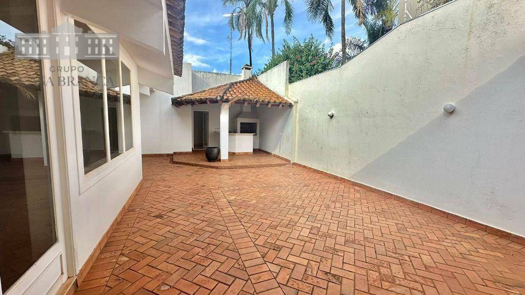 Casa à venda com 4 quartos, 315m² - Foto 5