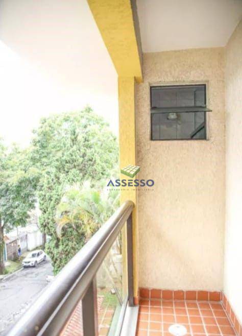 Apartamento à venda com 2 quartos, 60m² - Foto 11