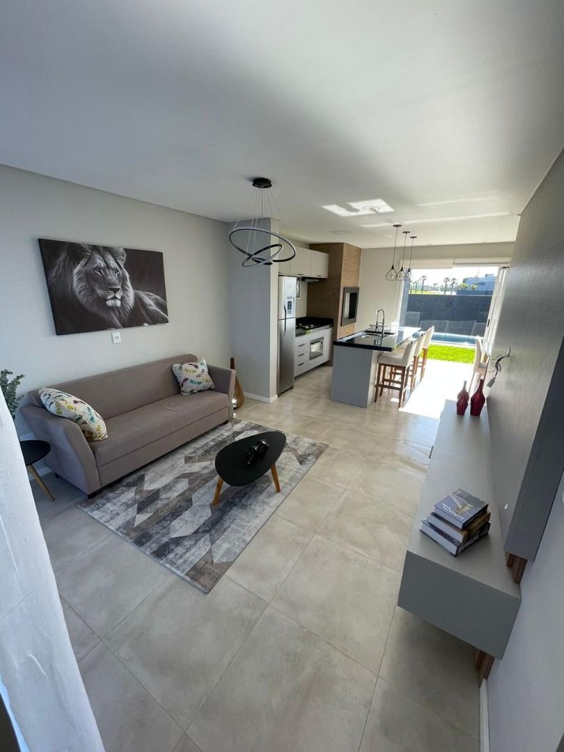 Casa à venda com 2 quartos, 96m² - Foto 4