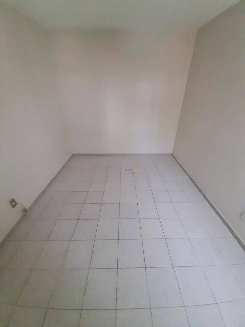 Apartamento à venda e aluguel com 2 quartos, 100m² - Foto 9