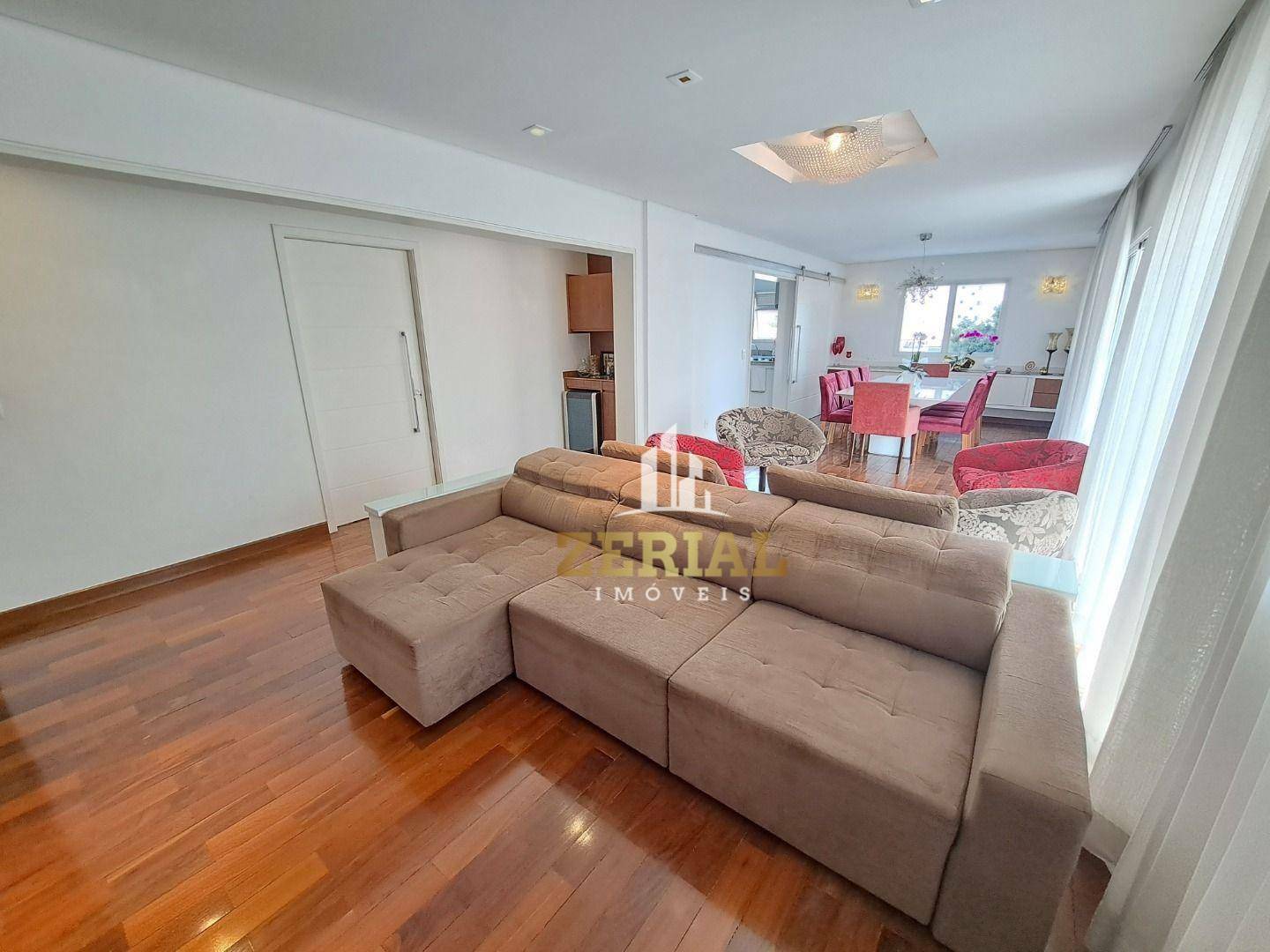 Apartamento à venda com 3 quartos, 179m² - Foto 3