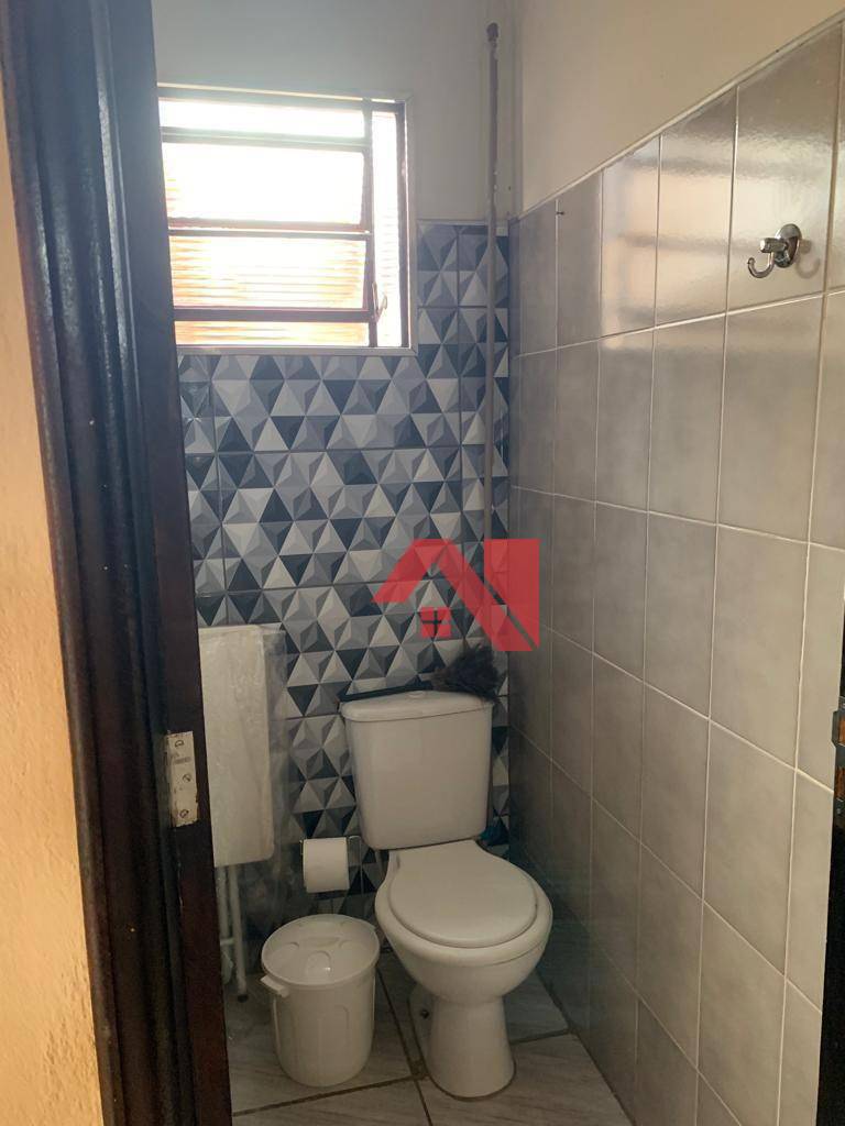 Casa à venda com 2 quartos, 91m² - Foto 12