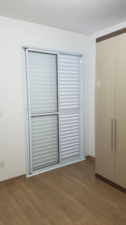 Apartamento à venda com 3 quartos, 70m² - Foto 12