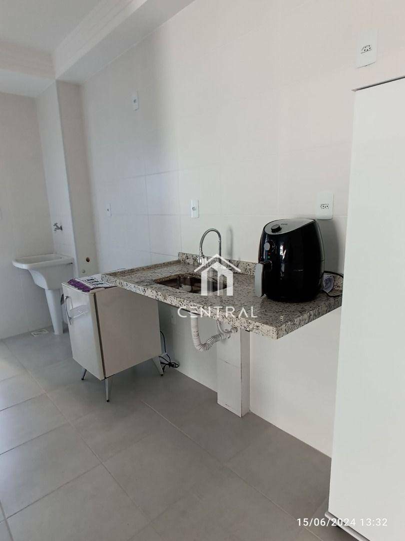 Apartamento à venda com 2 quartos, 62m² - Foto 8