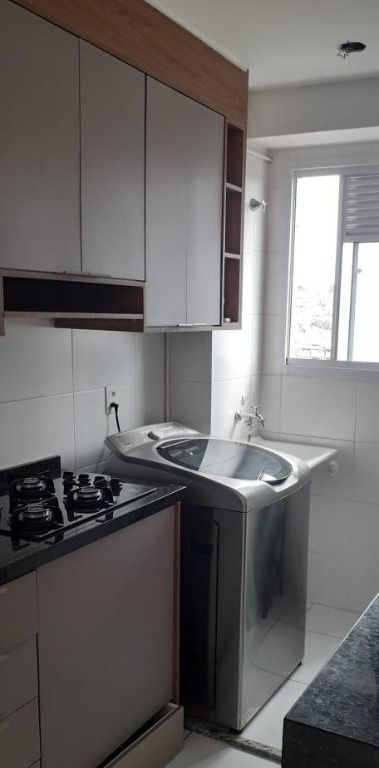 Apartamento à venda com 2 quartos, 43m² - Foto 3