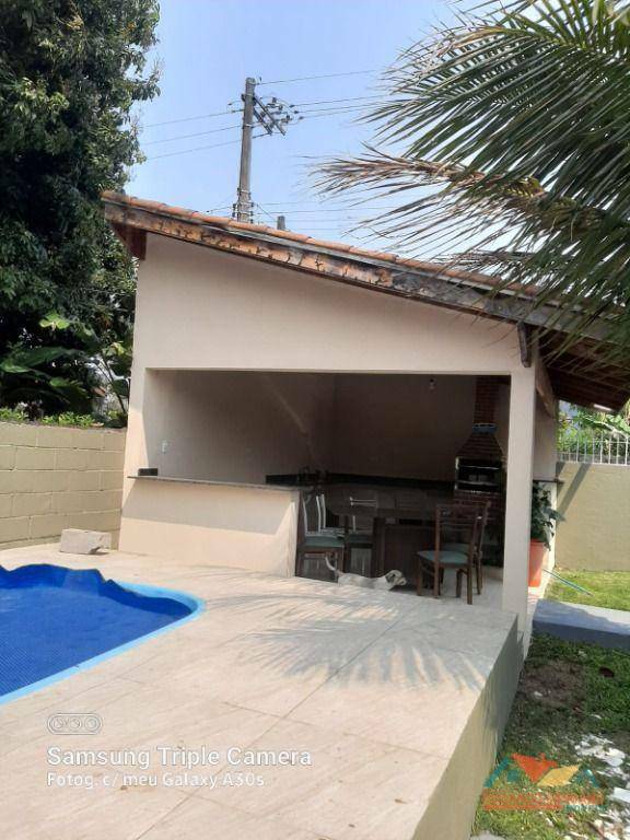 Casa à venda com 5 quartos, 221m² - Foto 51