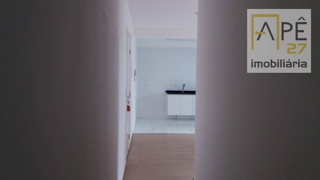 Apartamento para alugar com 2 quartos, 57m² - Foto 18