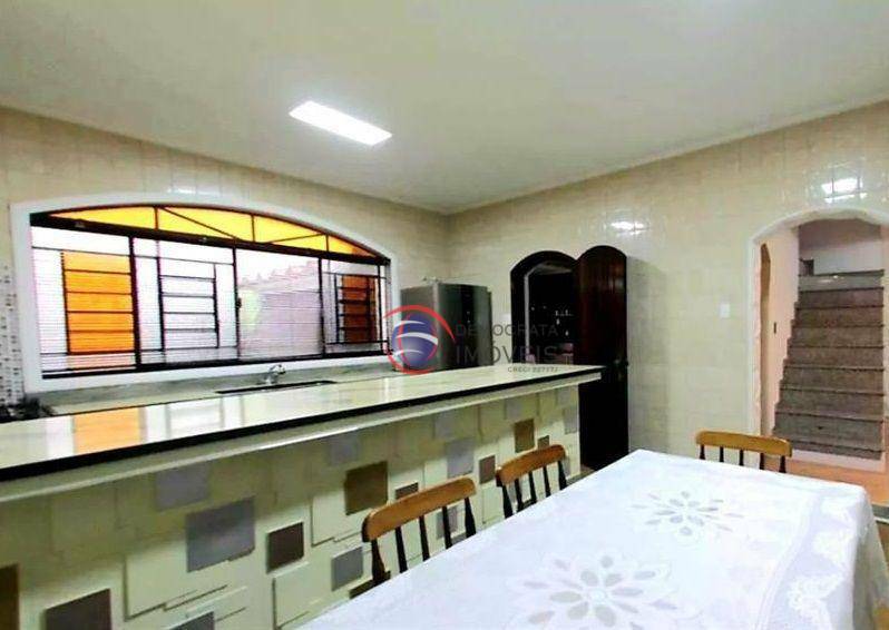 Sobrado à venda com 3 quartos, 238m² - Foto 15