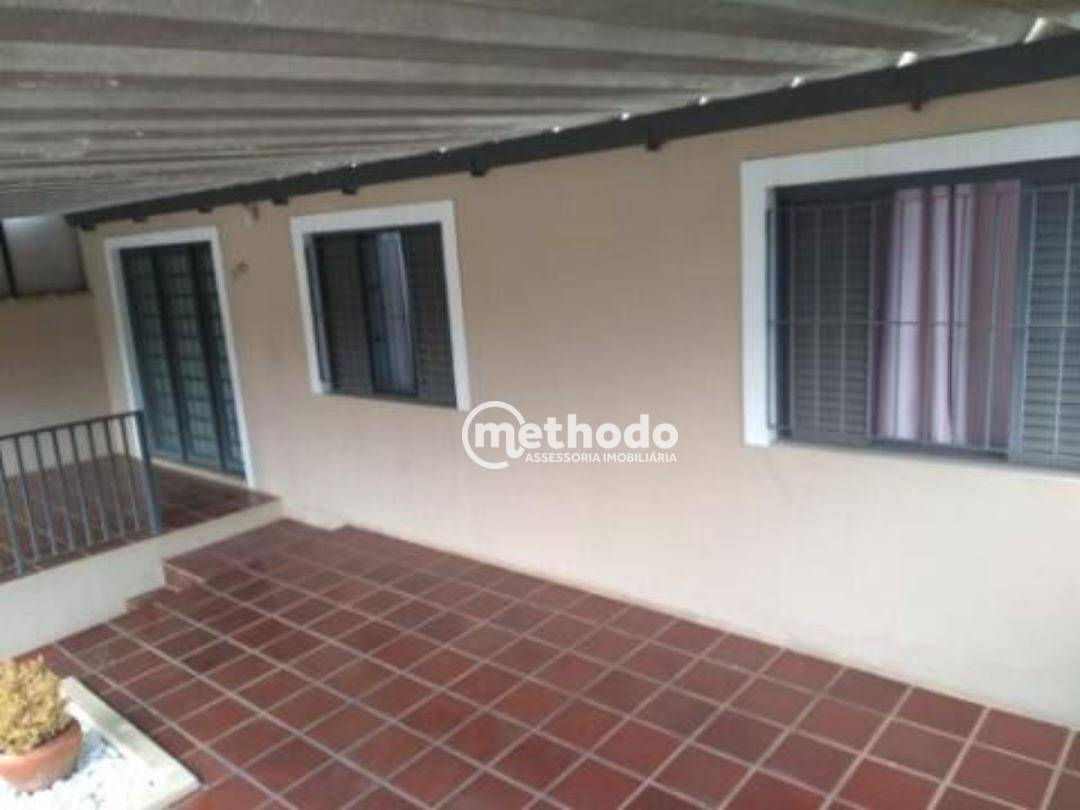 Casa à venda com 4 quartos, 151m² - Foto 3