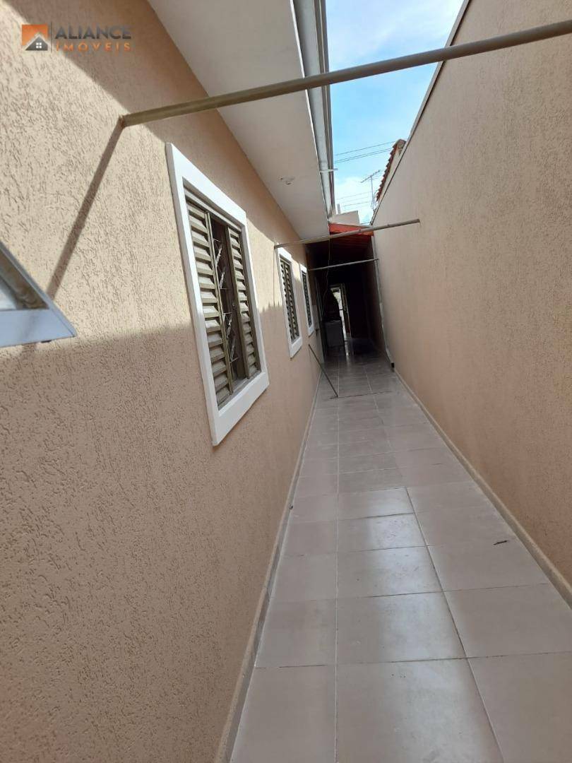 Casa à venda com 3 quartos, 135m² - Foto 16