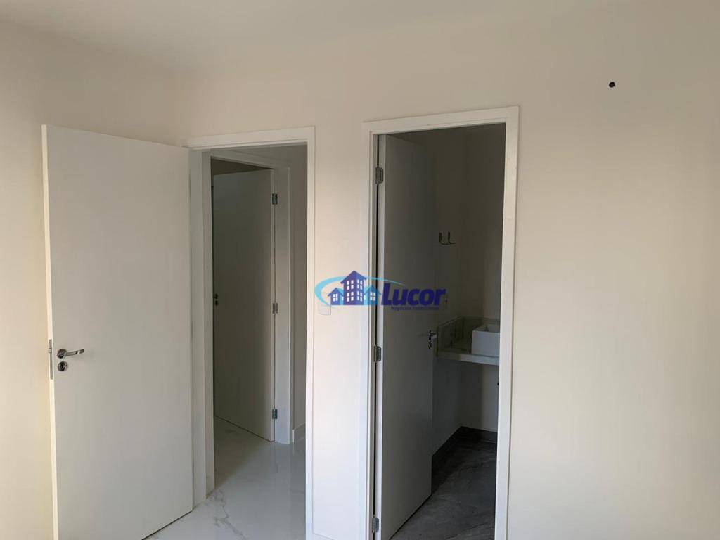 Apartamento à venda com 3 quartos, 97m² - Foto 18