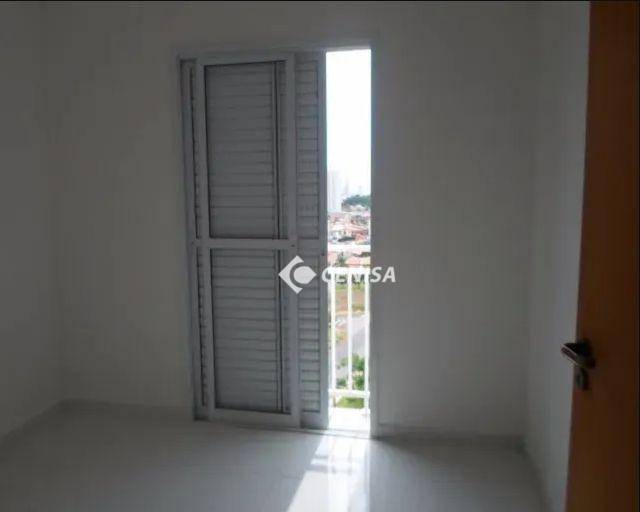 Apartamento à venda com 3 quartos, 77m² - Foto 8