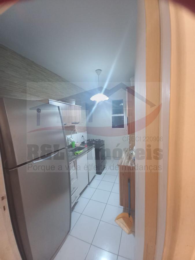 Apartamento à venda com 2 quartos, 64m² - Foto 4