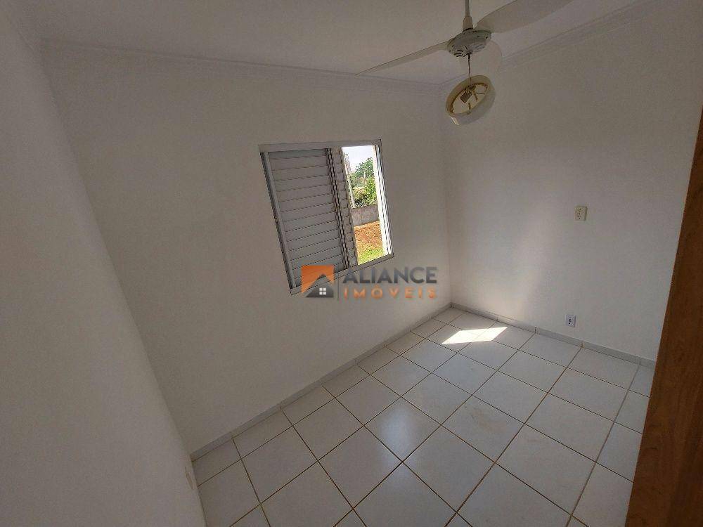 Apartamento à venda com 2 quartos, 42m² - Foto 17