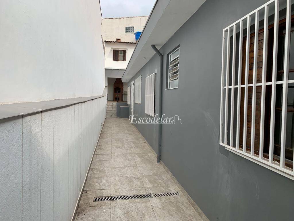 Casa para alugar com 3 quartos, 200m² - Foto 10