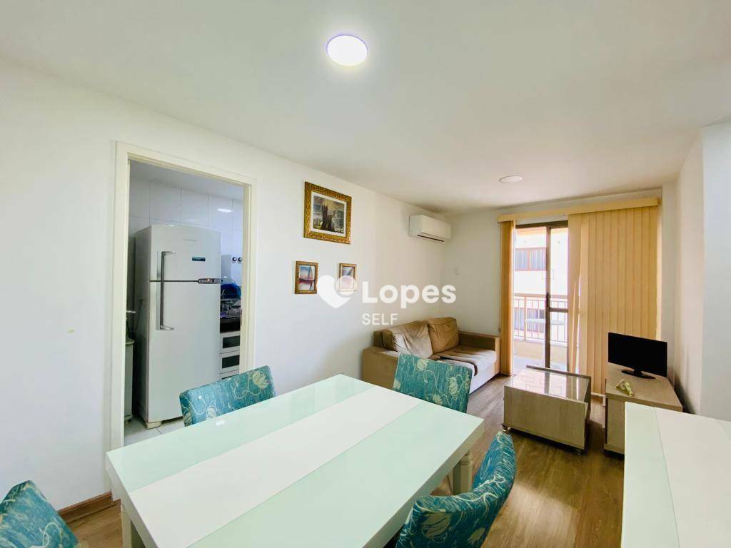 Apartamento à venda com 2 quartos, 60m² - Foto 1