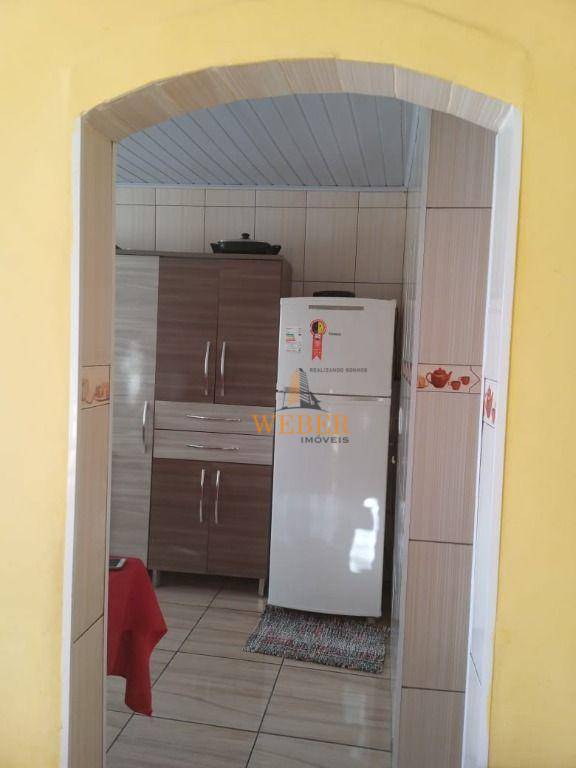 Casa à venda com 1 quarto, 110m² - Foto 13