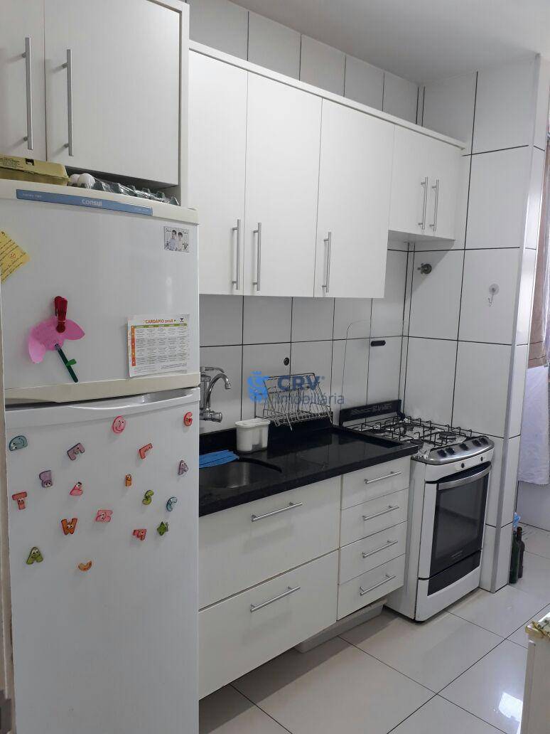 Apartamento à venda com 3 quartos, 66m² - Foto 8