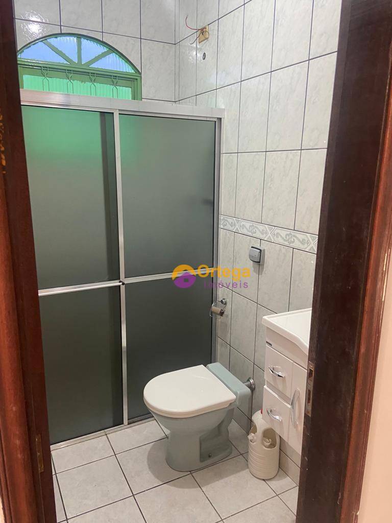 Casa para alugar com 3 quartos, 125m² - Foto 5