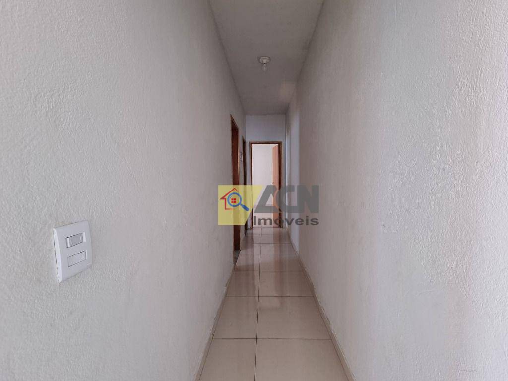 Casa à venda com 2 quartos, 80m² - Foto 5