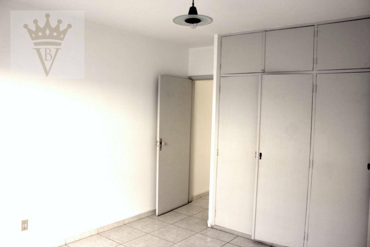 Sobrado à venda com 3 quartos, 208m² - Foto 23